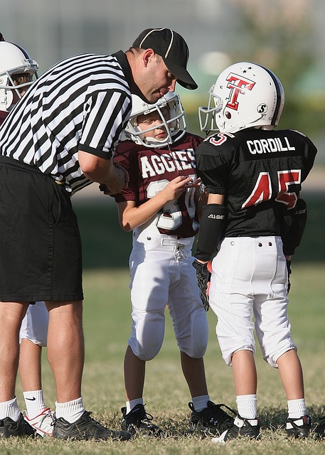 英超第29輪紐卡斯爾2-0曼聯 雙威空中制霸！紐卡完勝曼聯升第三！.